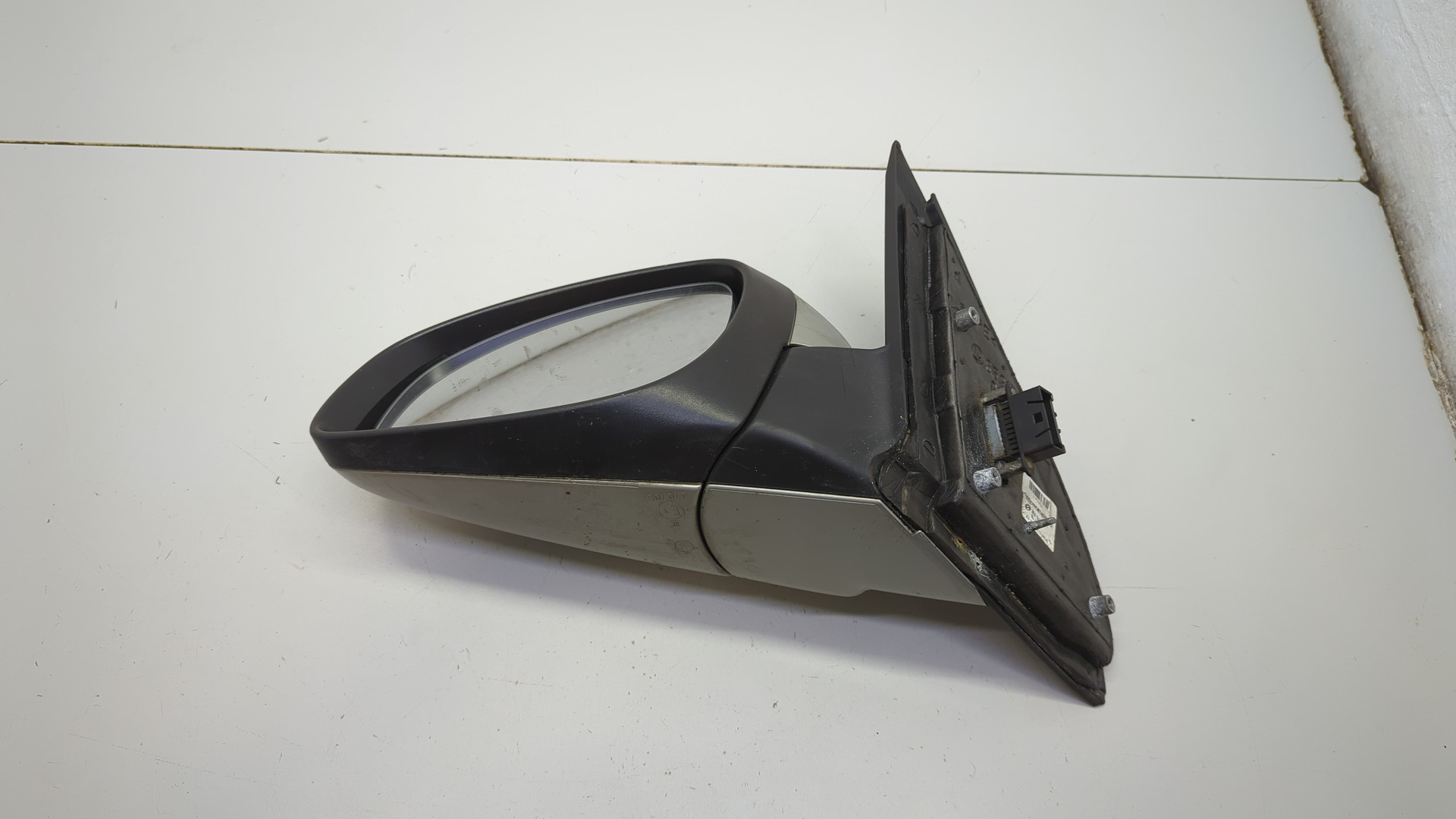 Зеркало левое электрическое