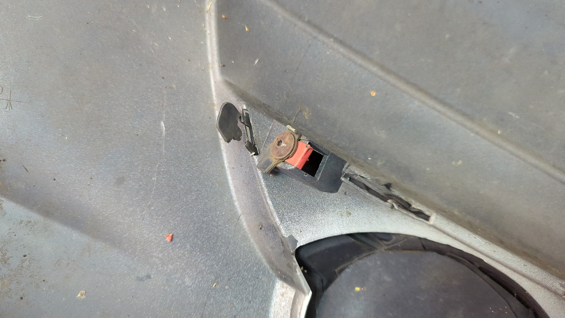 Бампер передний