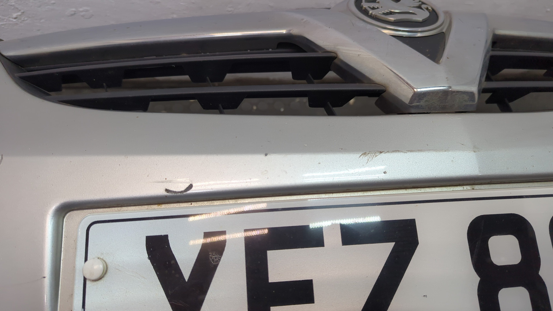 Бампер передний