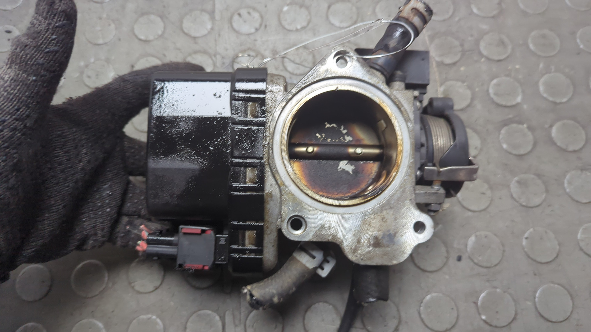 Заслонка дроссельная электрическая