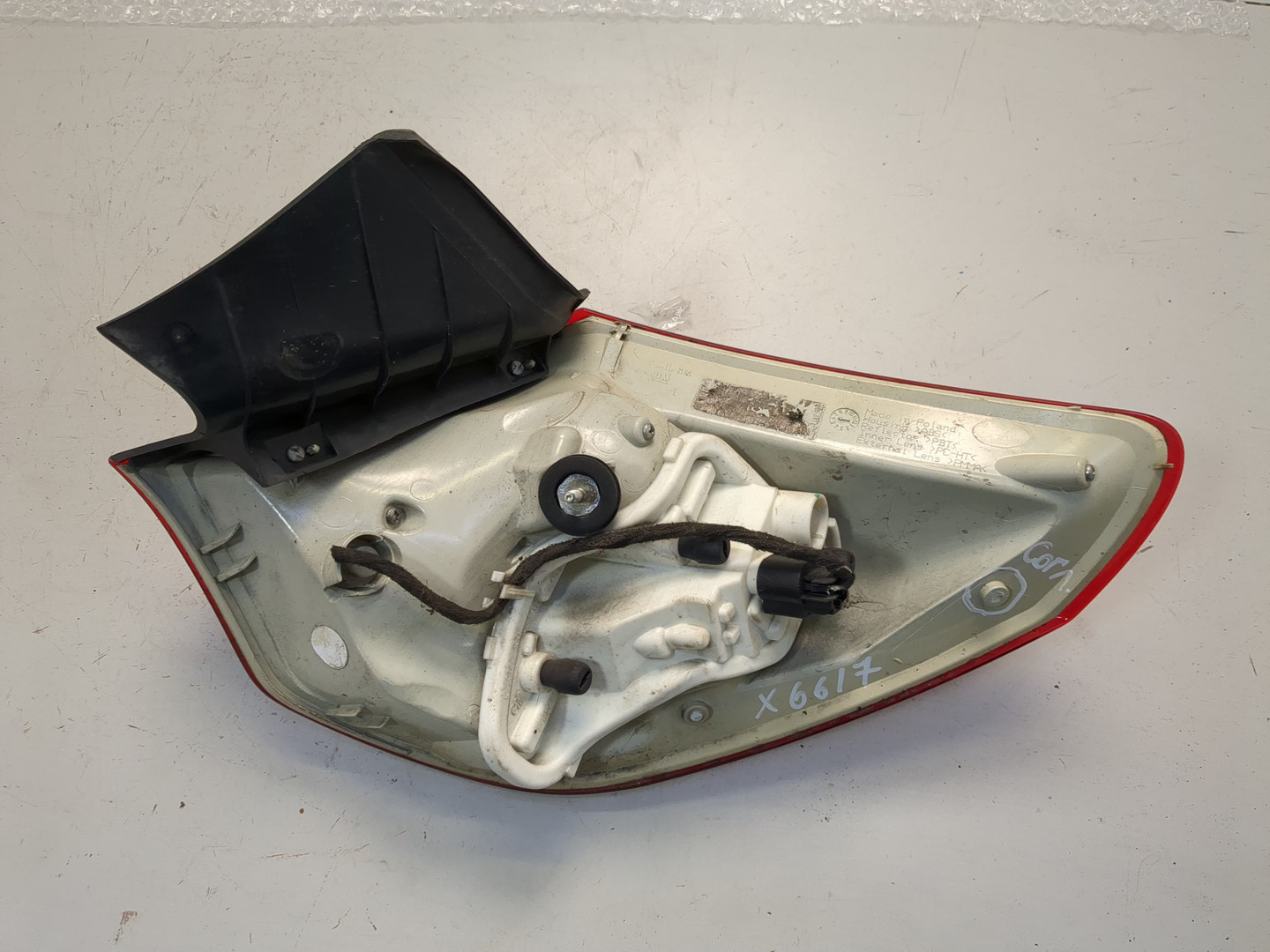 Фонарь задний левый