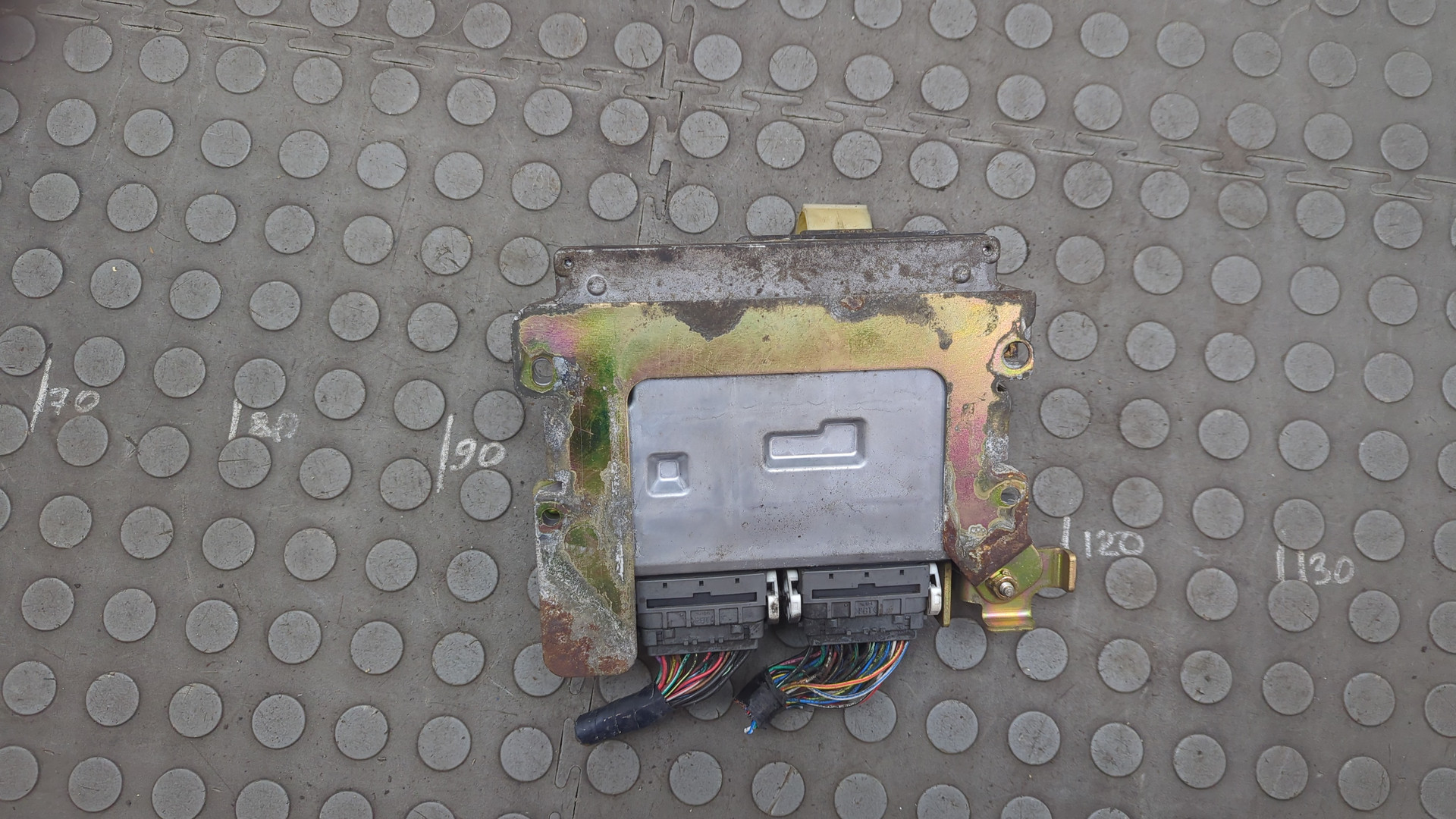 Блок управления двигателем