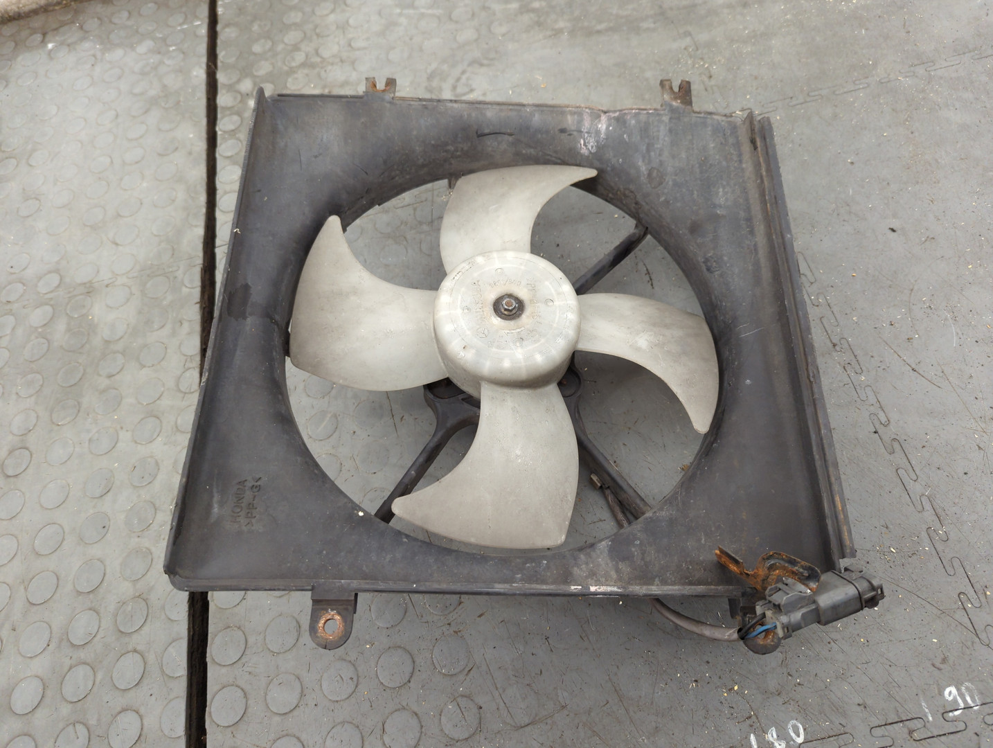 Вентилятор радиатора