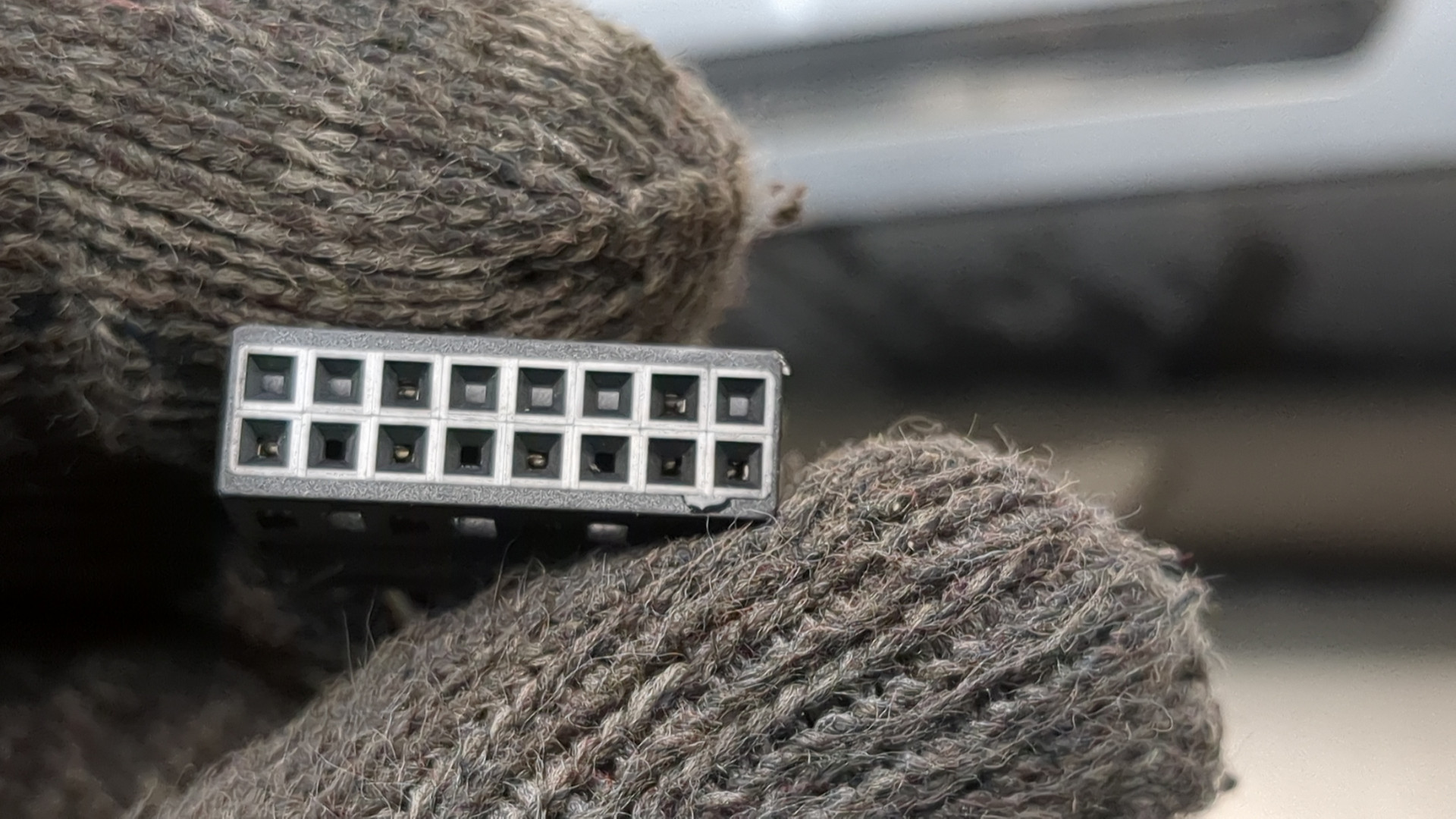 Зеркало правое электрическое