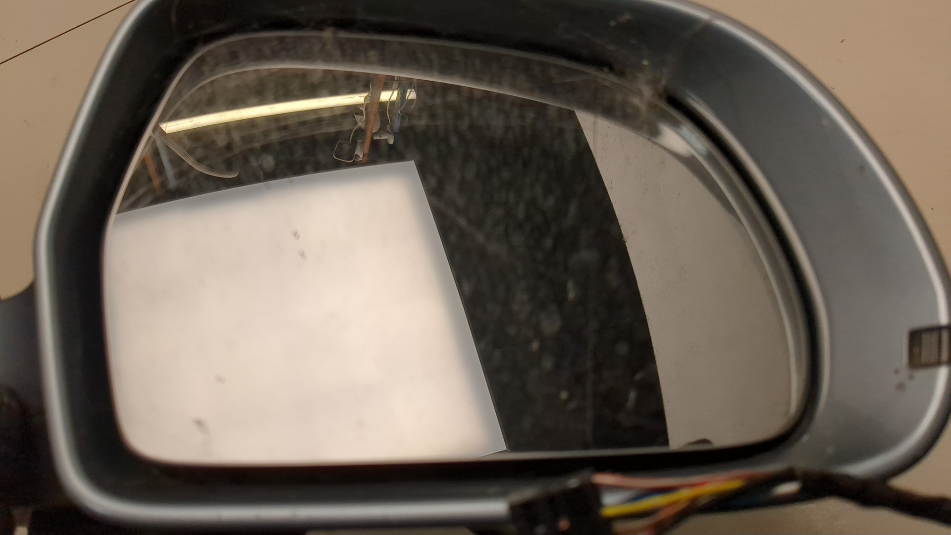 Зеркало правое электрическое