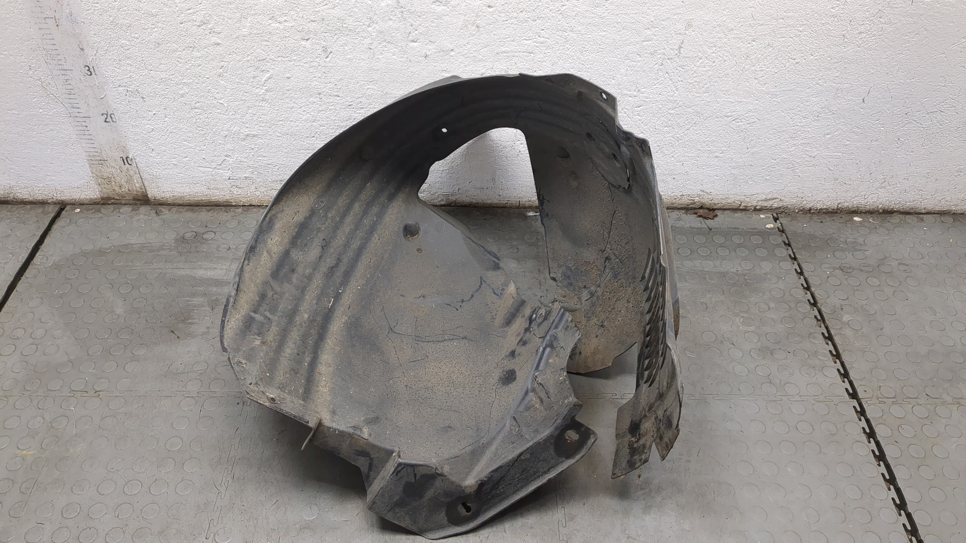 Локер передний правый