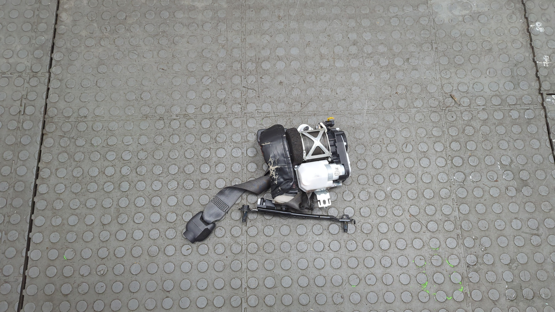 Ремень безопасности