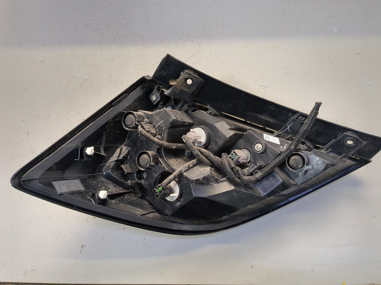 Фонарь задний правый