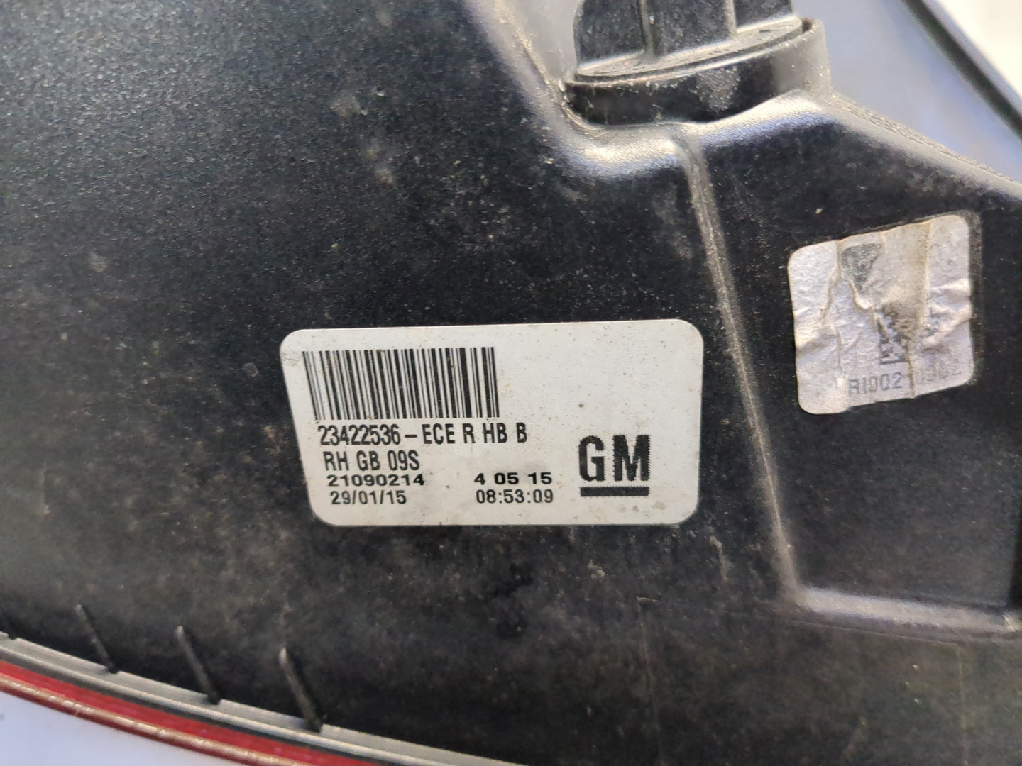 Фонарь задний правый