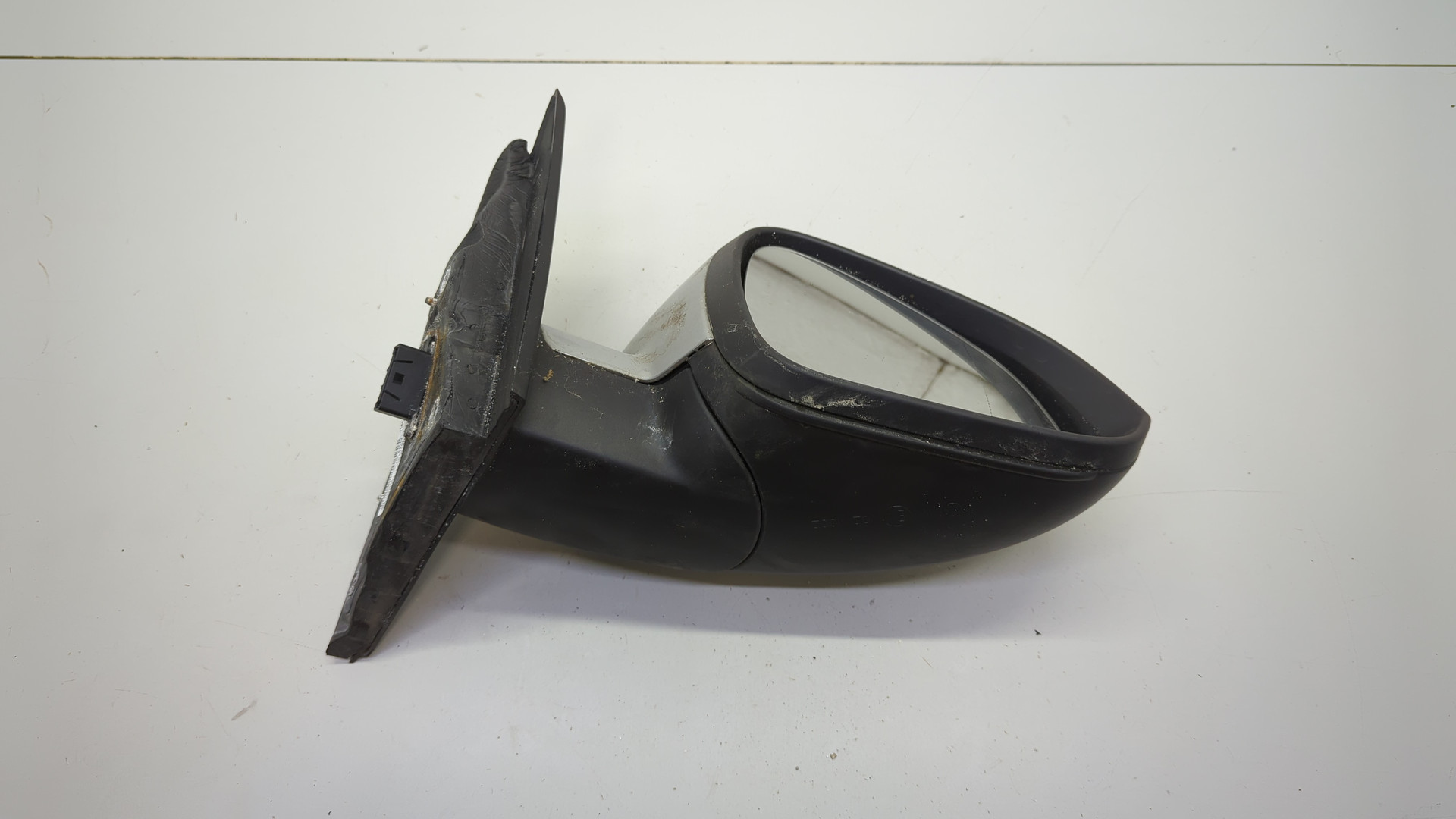 Зеркало правое электрическое