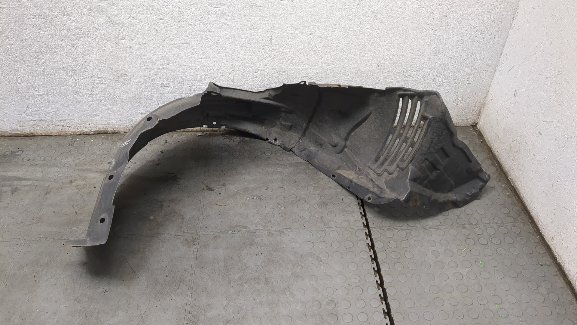 Локер передний левый