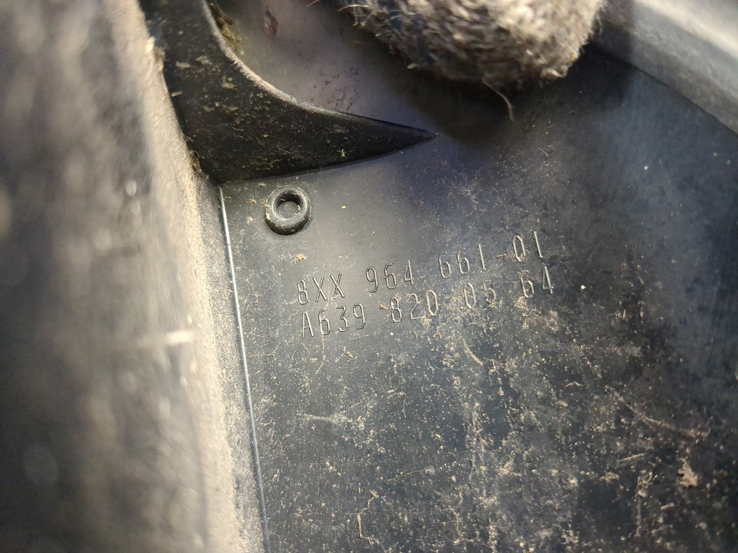 Отражатель в бампер задний левый