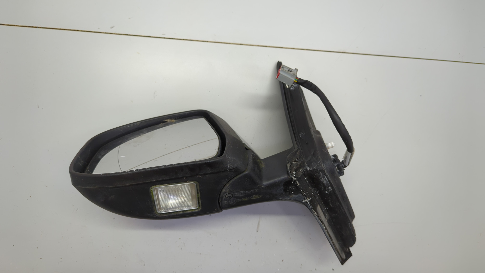 Зеркало левое электрическое