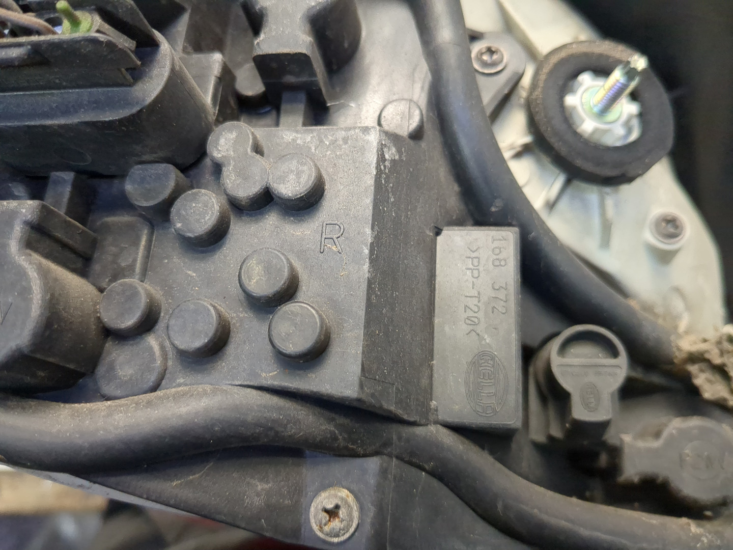 Фонарь задний правый