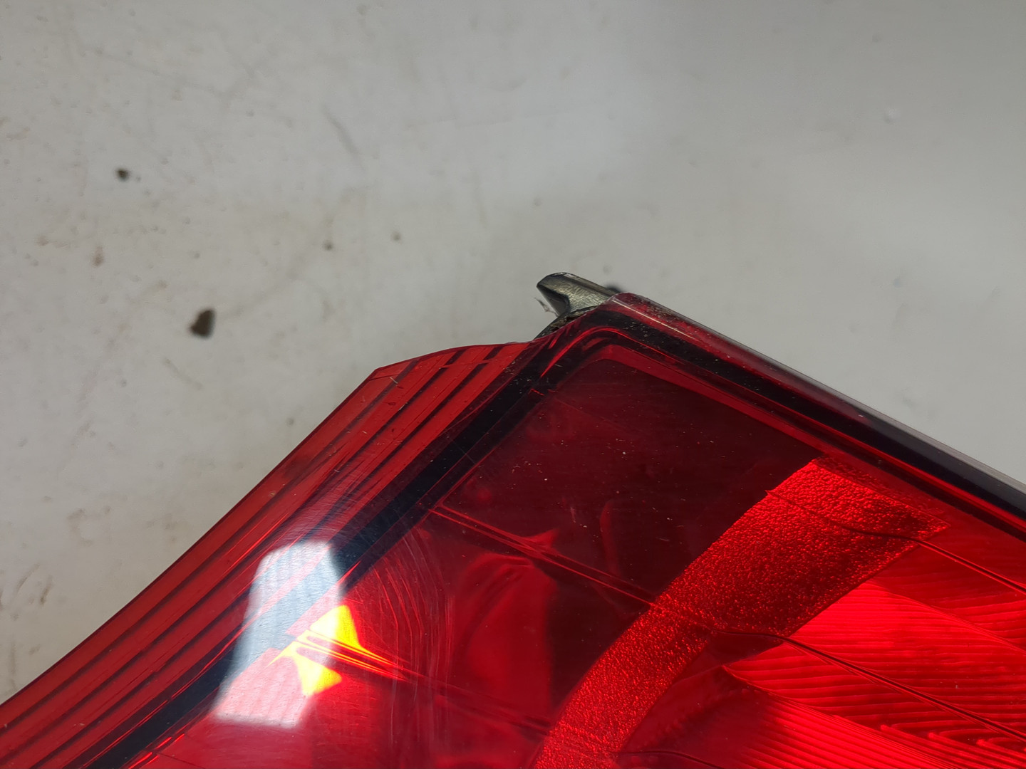 Фонарь задний левый