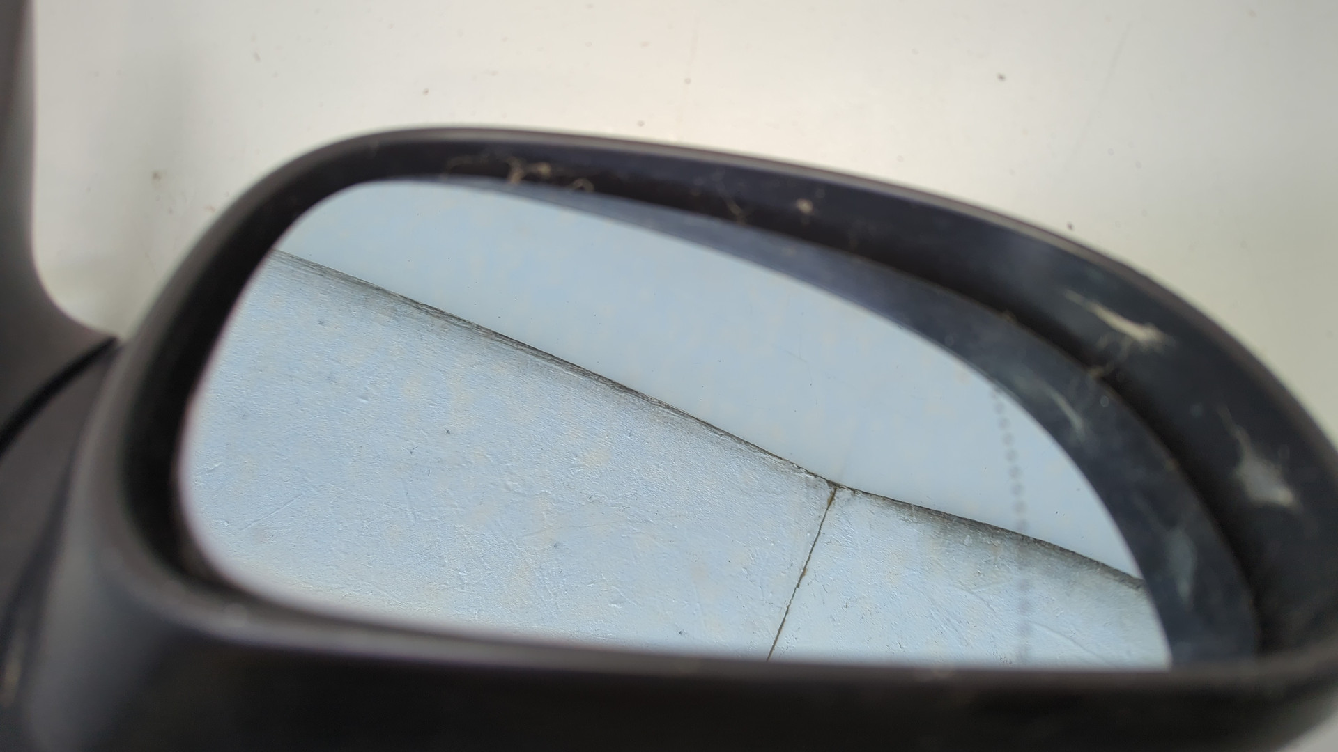 Зеркало правое электрическое