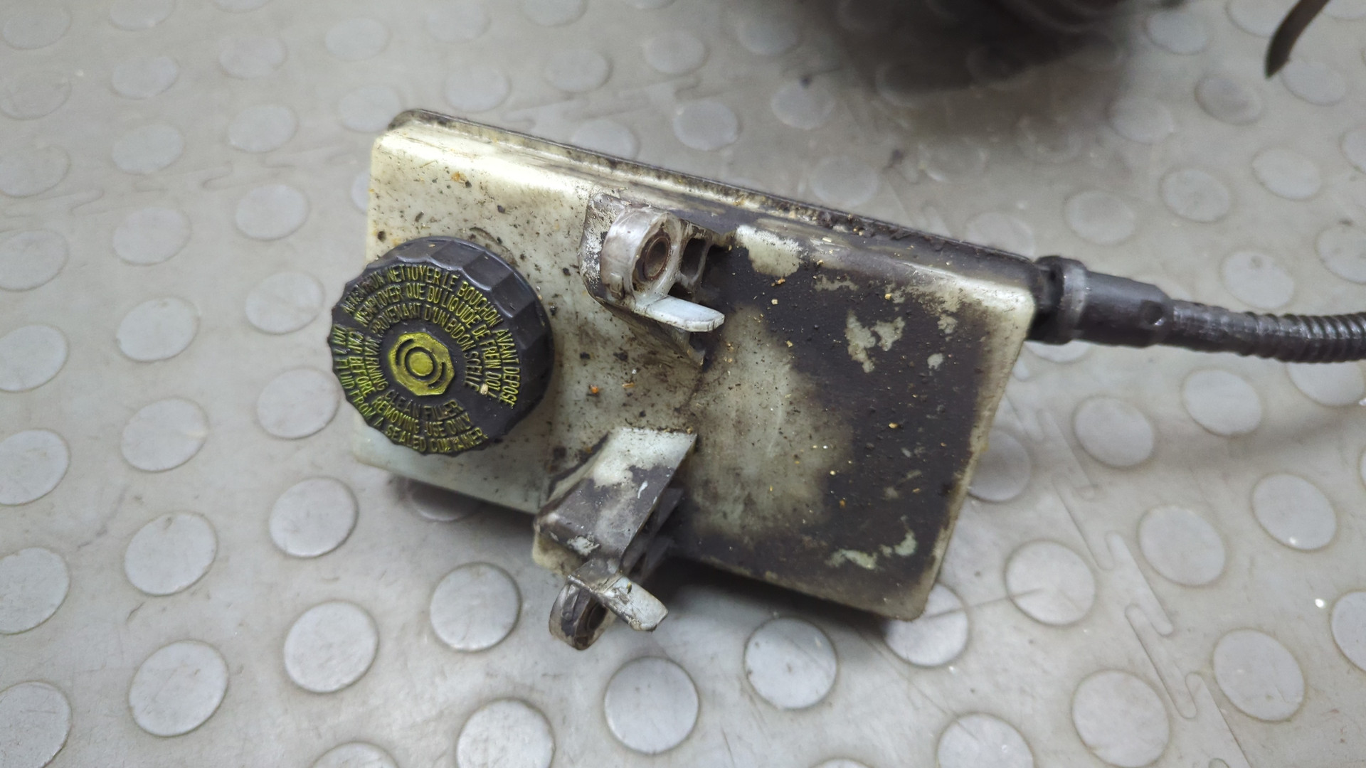 Усилитель тормозов вакуумный