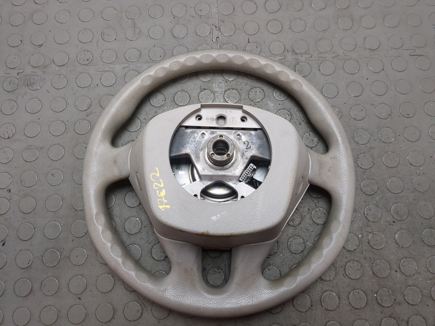 Рулевое колесо (руль)