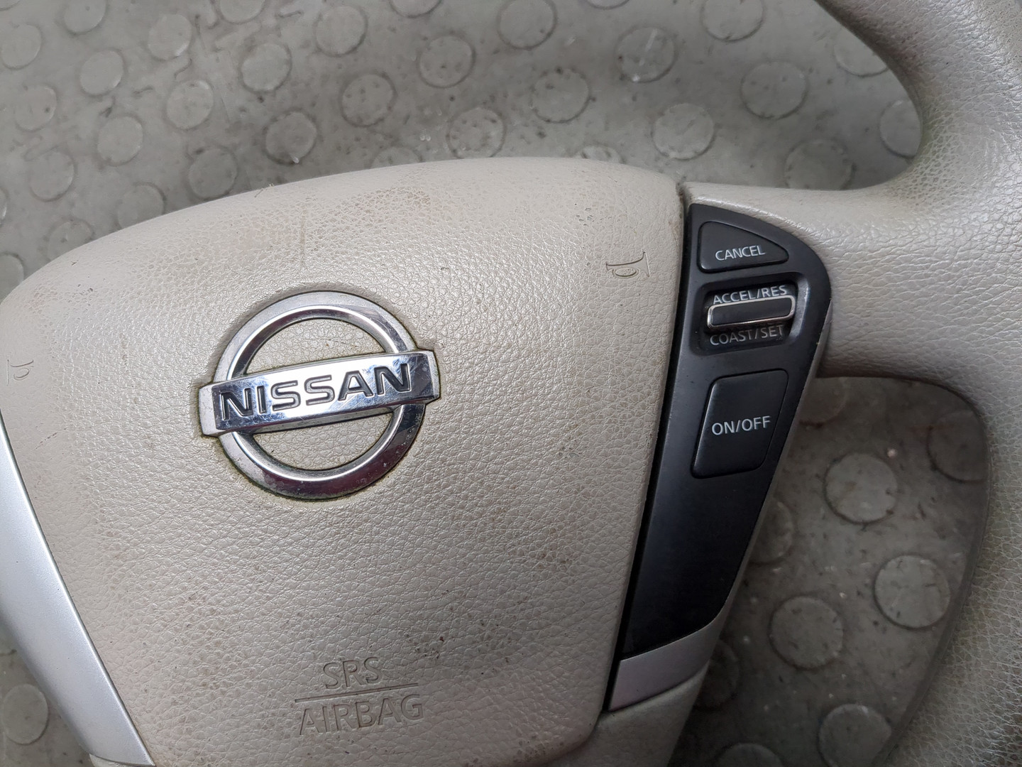 Рулевое колесо (руль)