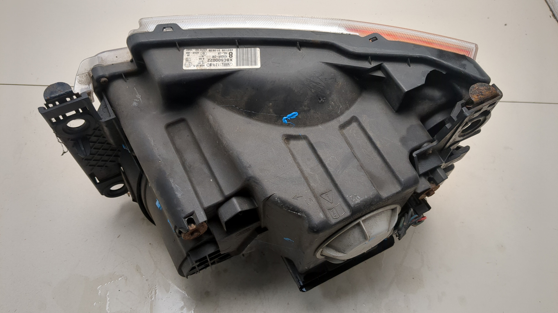 Фара правая