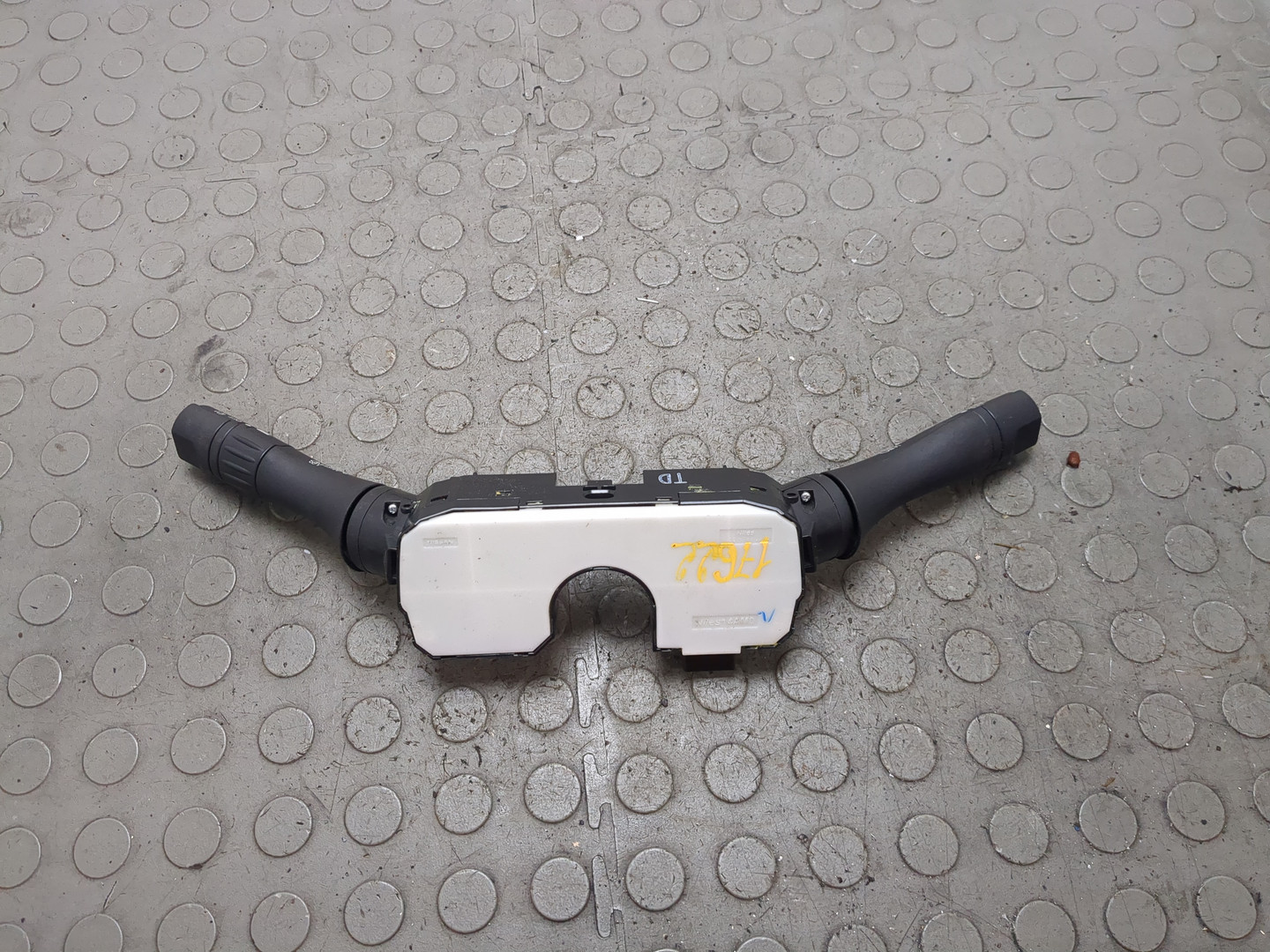 Переключатель подрулевой