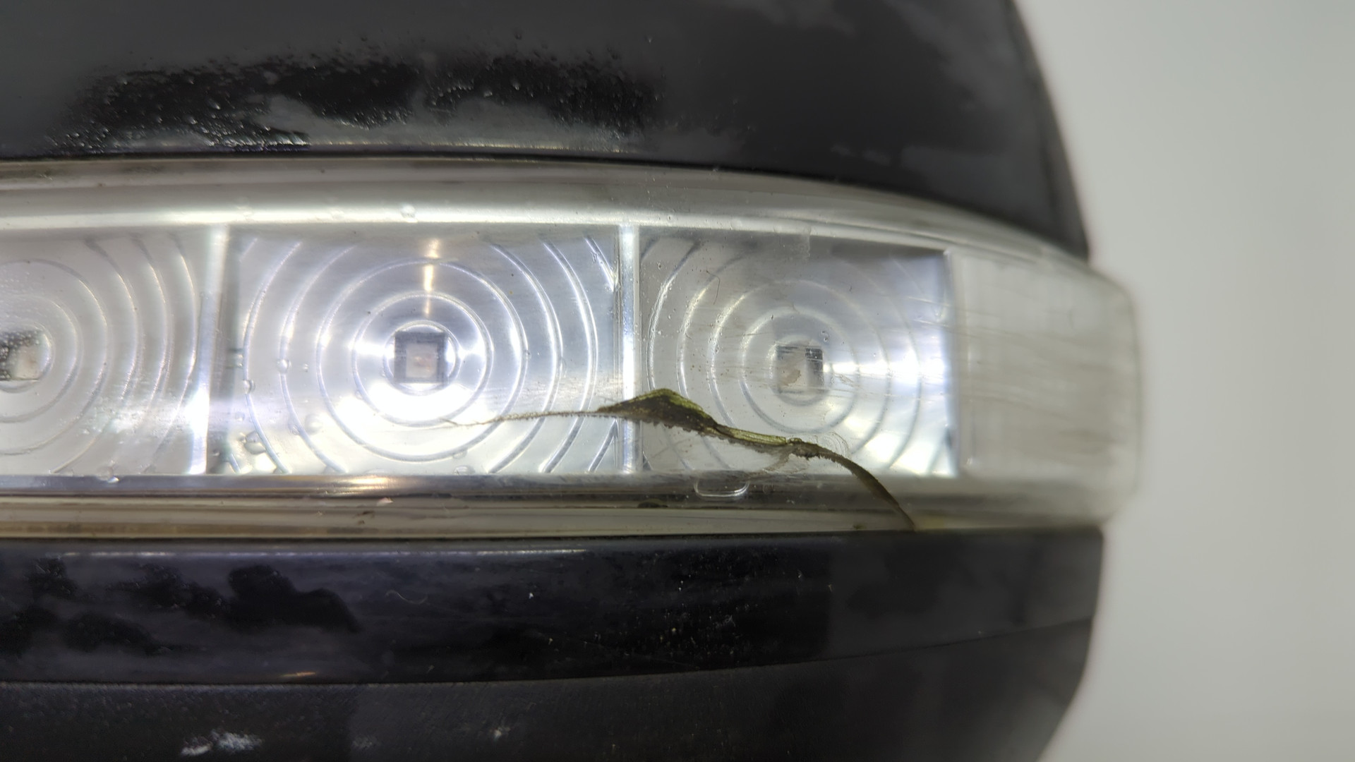 Зеркало левое электрическое