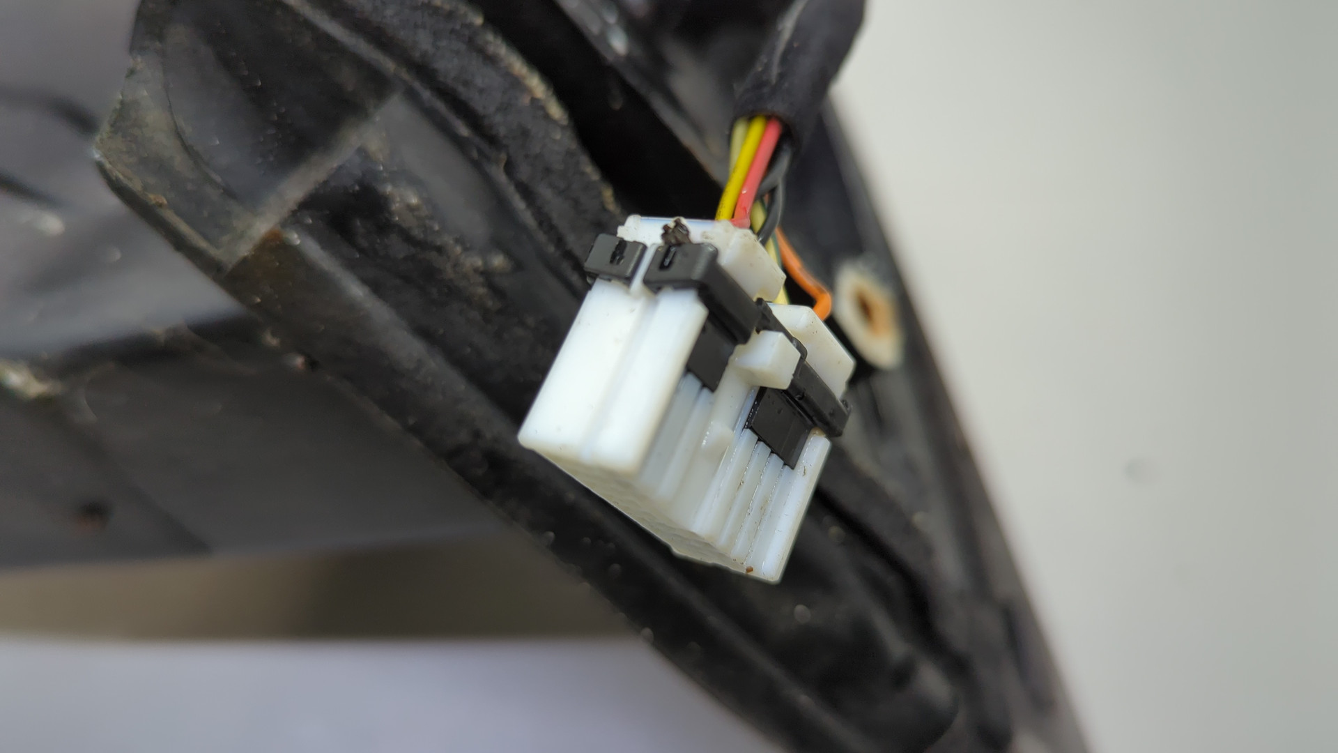 Зеркало левое электрическое