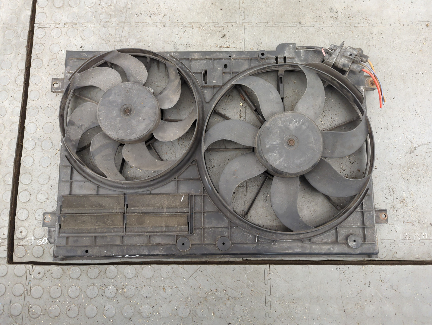 Вентилятор радиатора