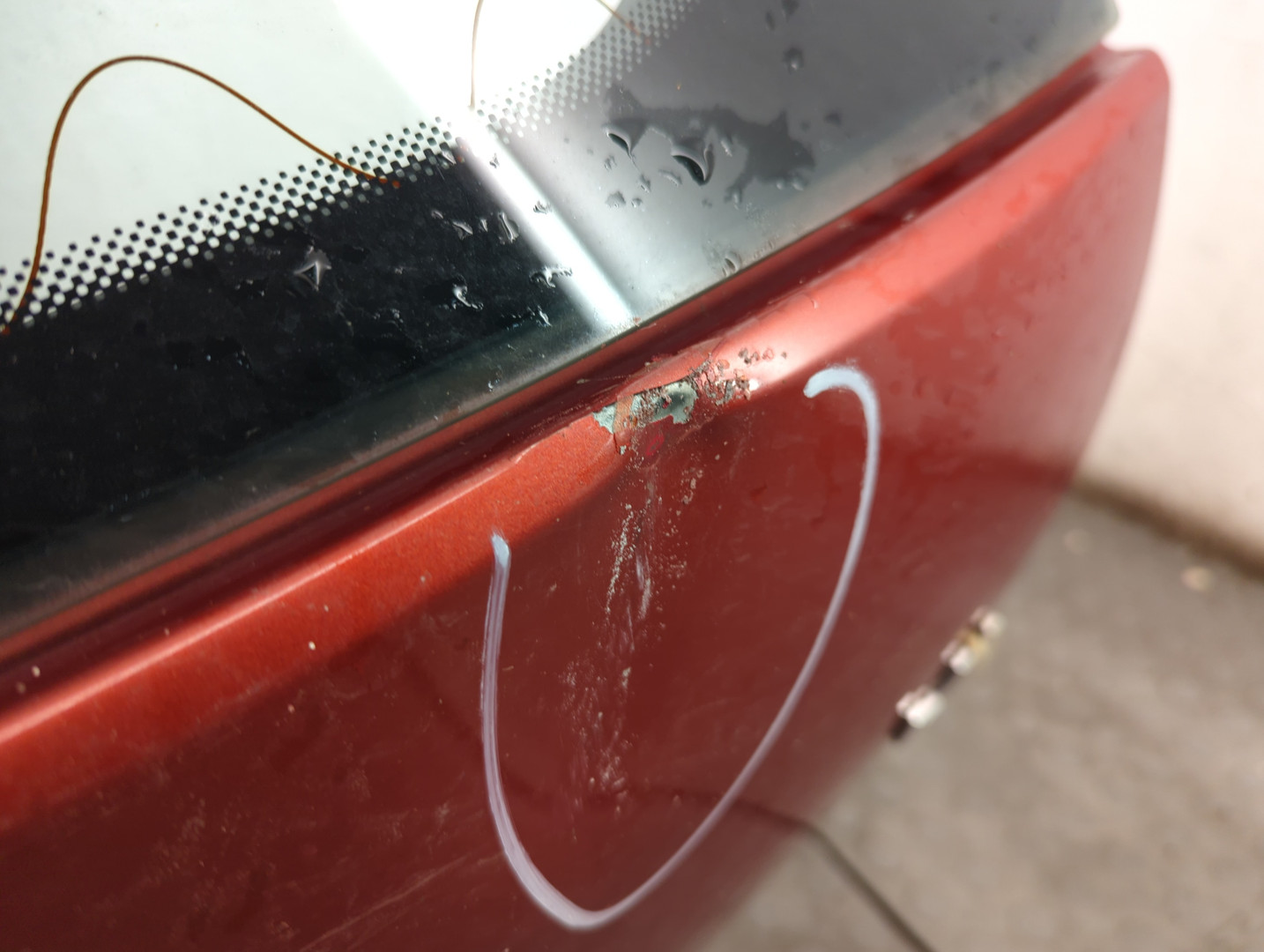 Дверь багажника