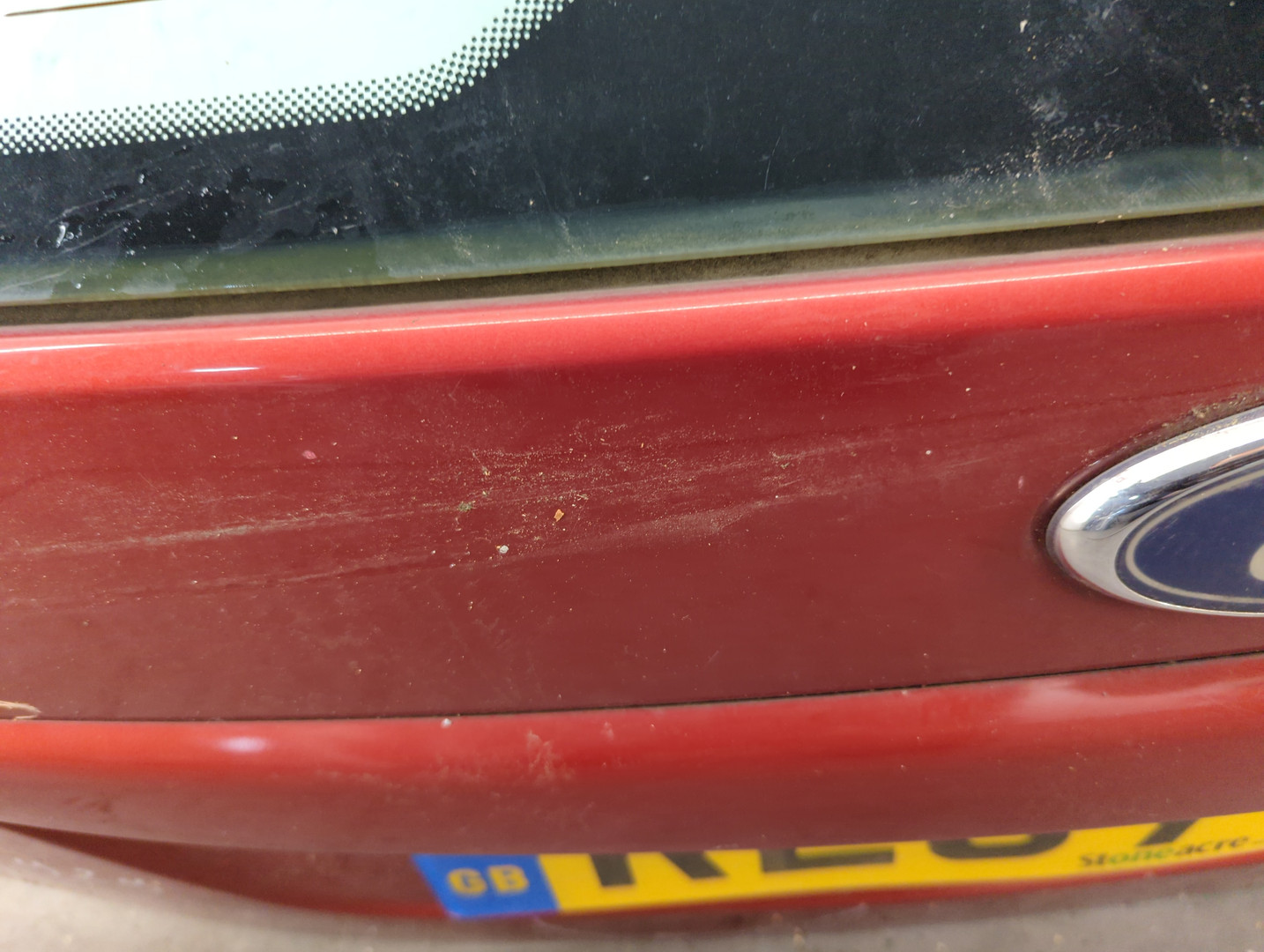 Дверь багажника