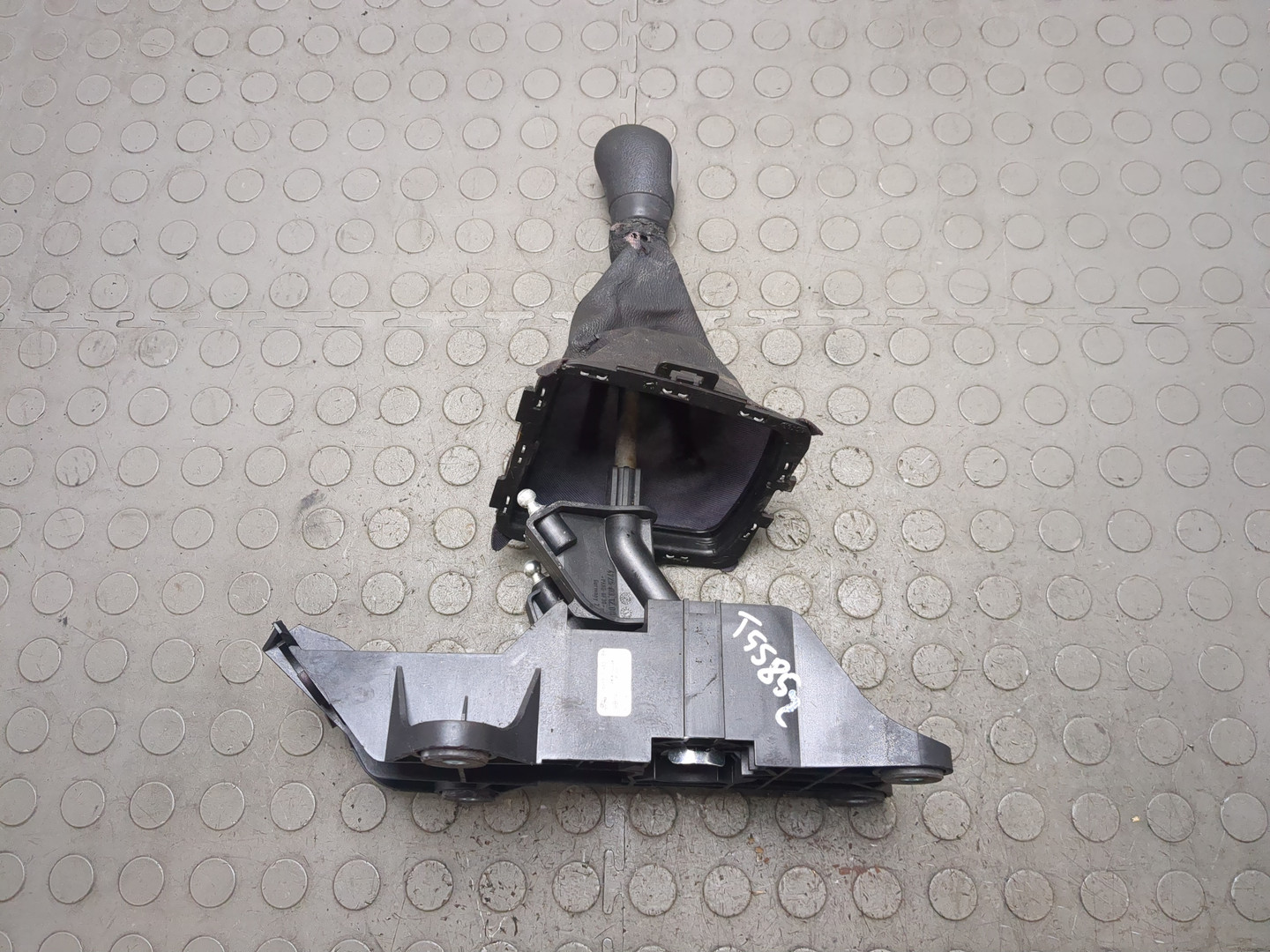 Кулиса МКПП / АКПП