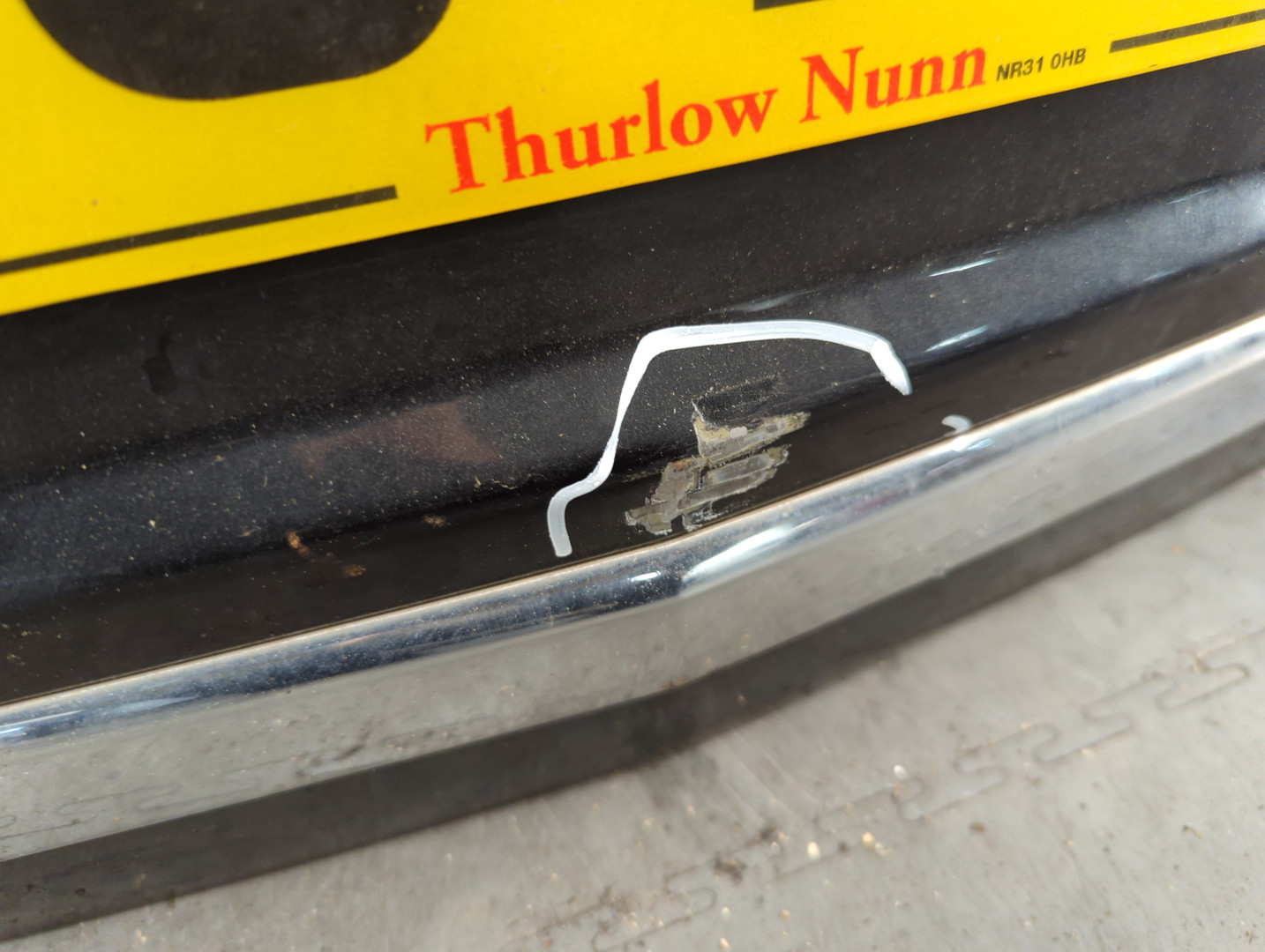 Дверь багажника