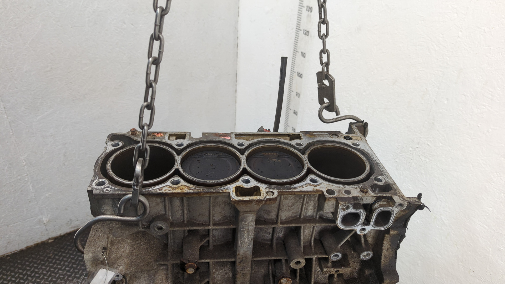 Блок двигателя