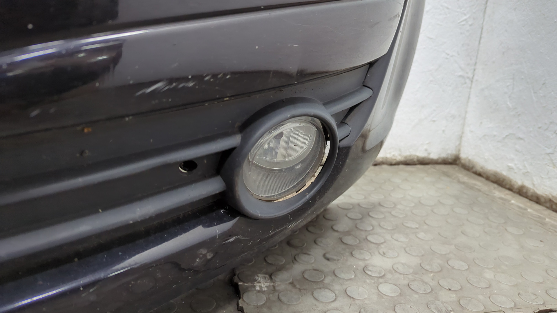 Бампер передний