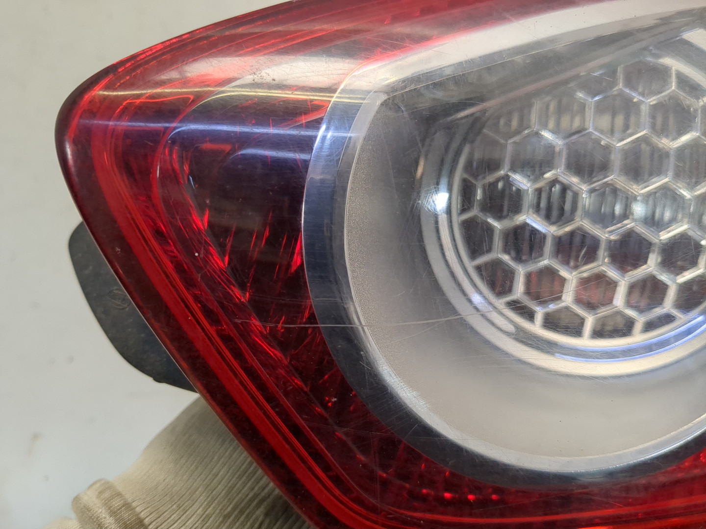 Фонарь задний внутренний правый