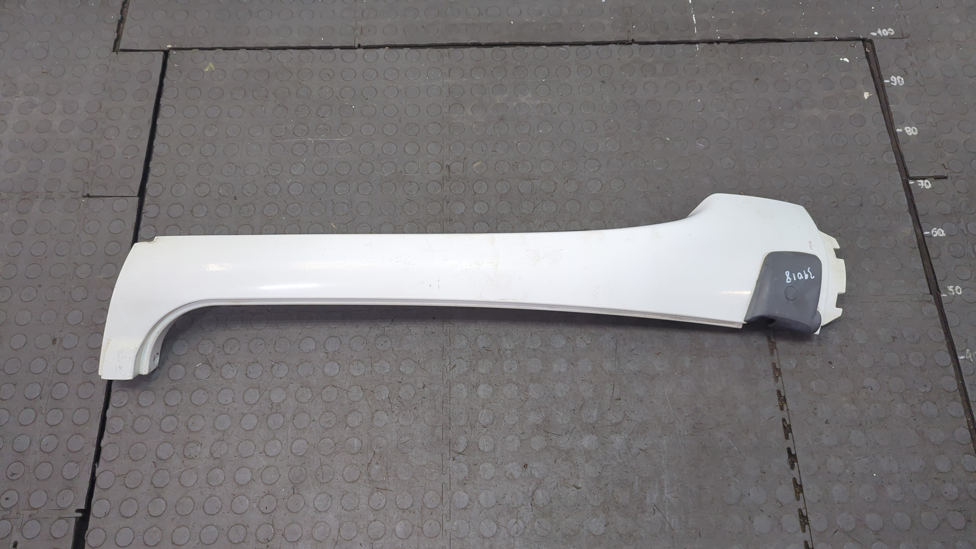 Накладка стойки