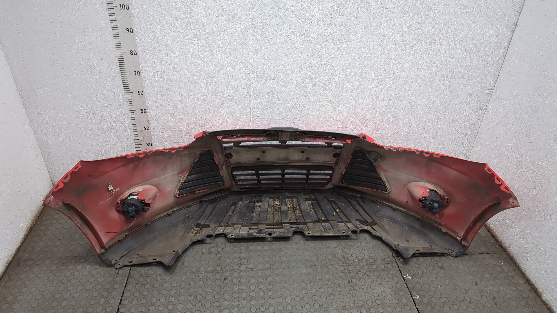 Бампер передний