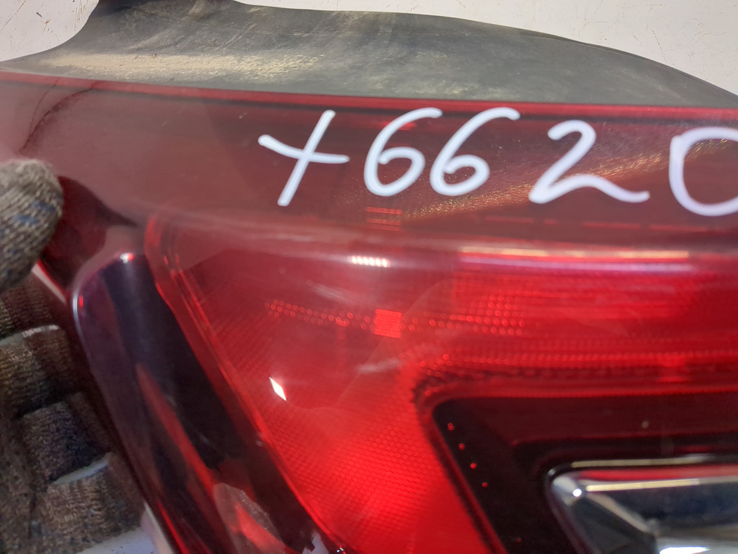 Фонарь задний левый