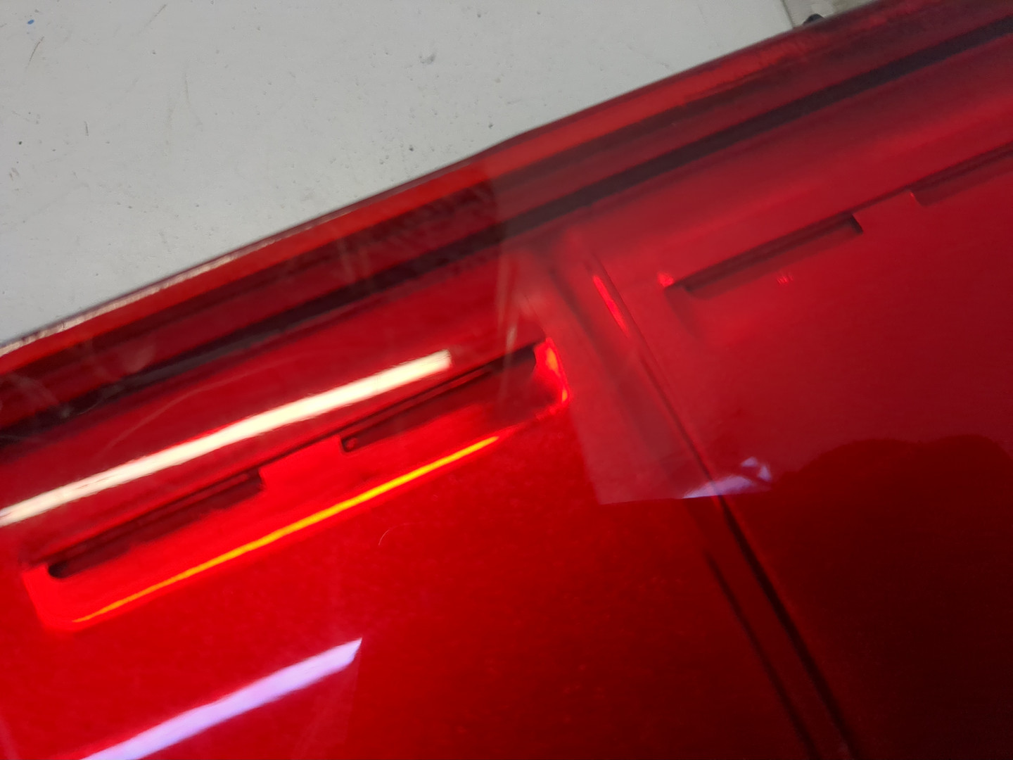 Фонарь задний правый