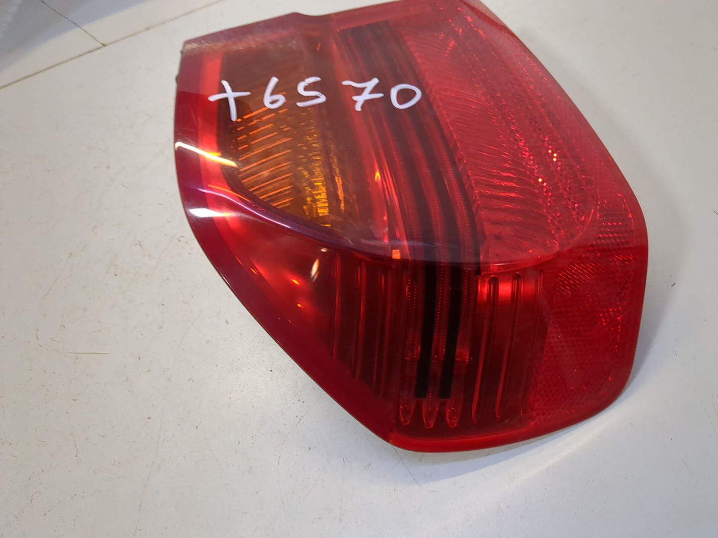 Фонарь задний левый