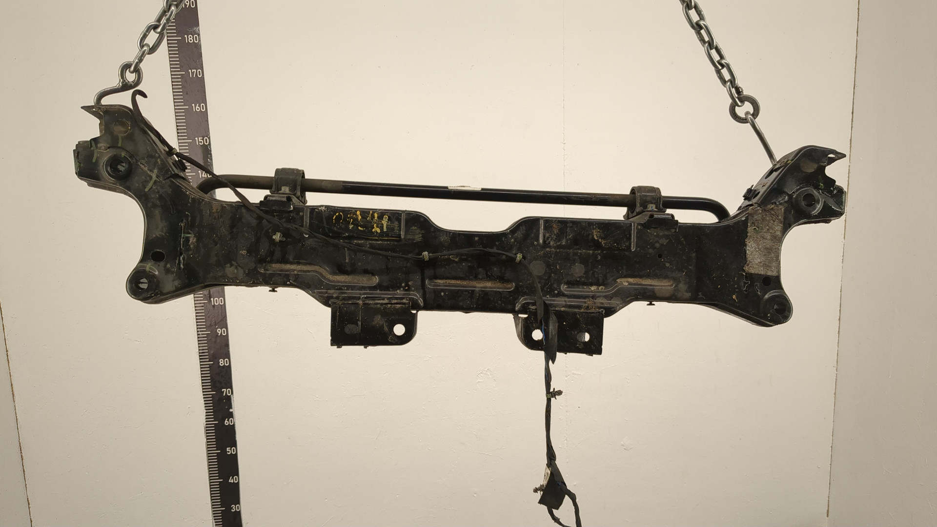 Балка задняя