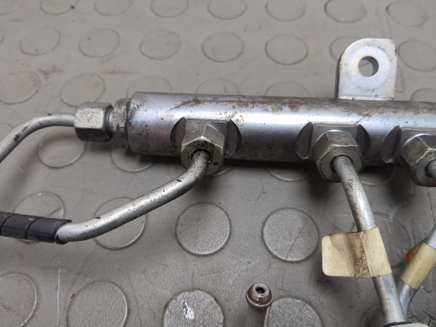 Рейка топливная (рампа)