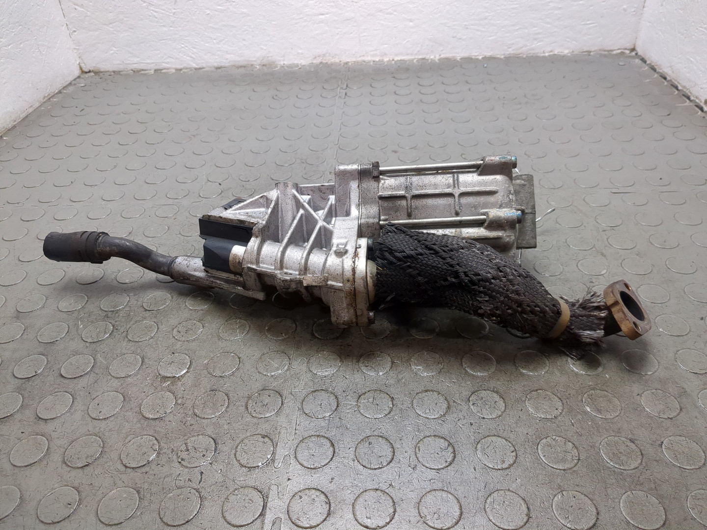 Клапан рециркуляции выхлопных газов (EGR)