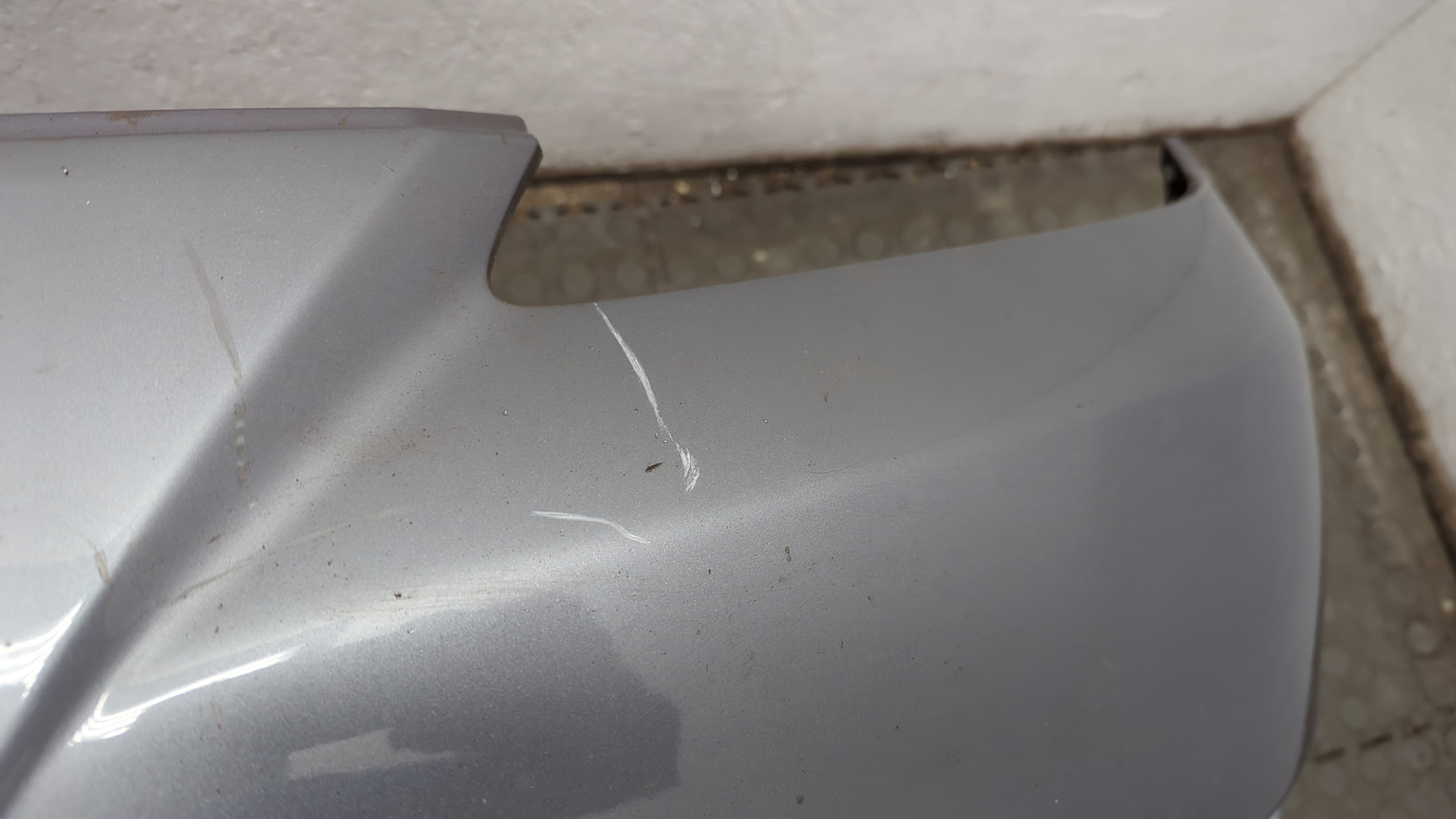 Бампер передний