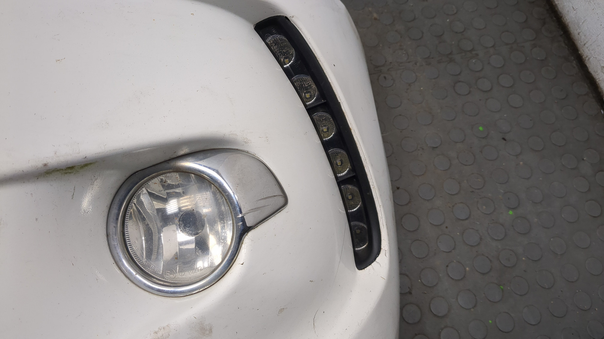 Бампер передний