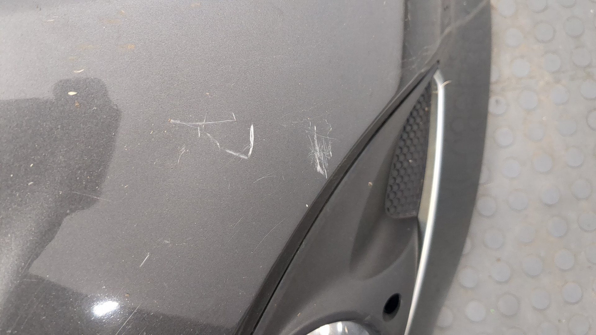 Бампер передний