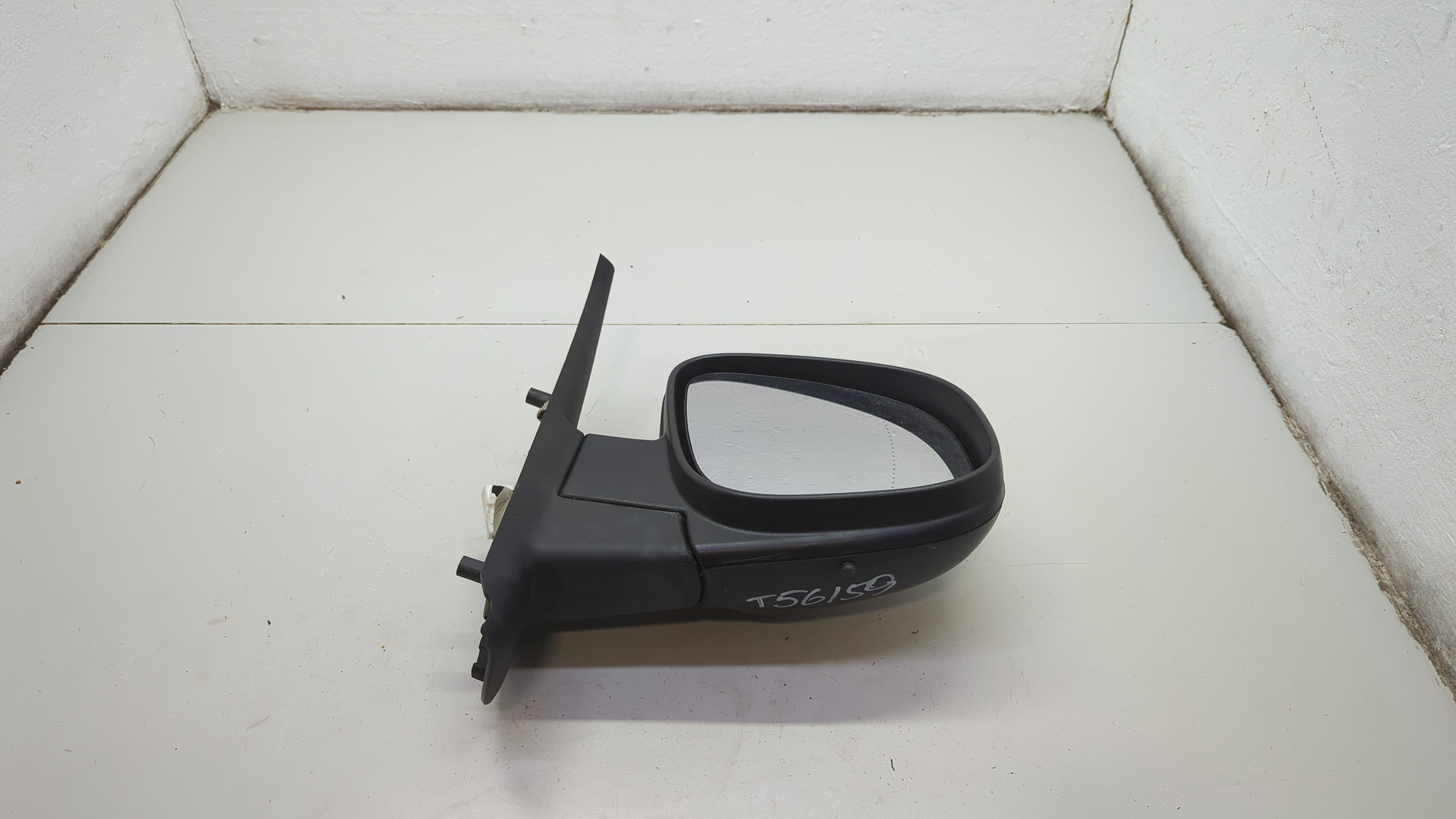 Зеркало правое электрическое