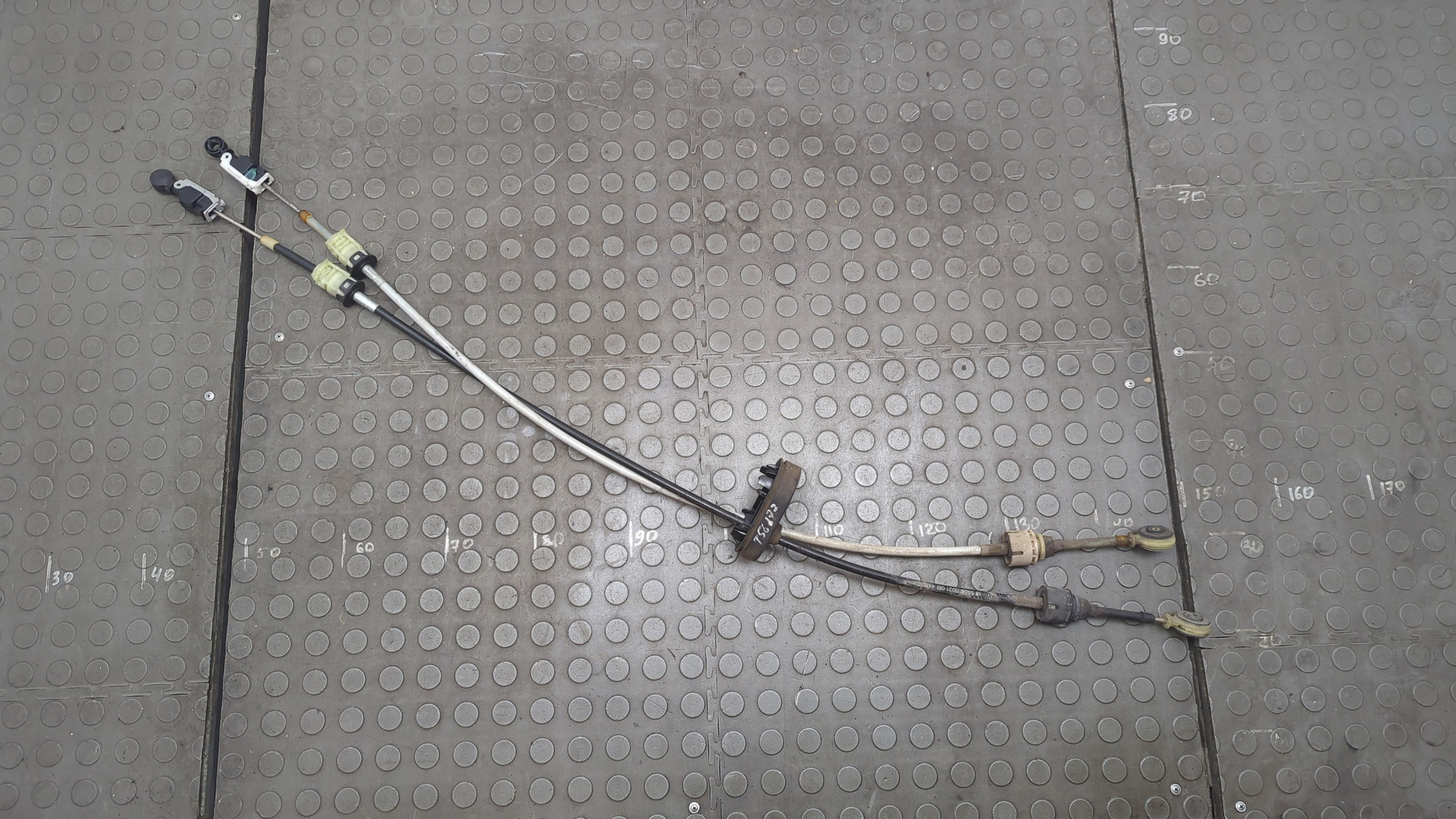 Трос КПП (выбора/переключения передач)