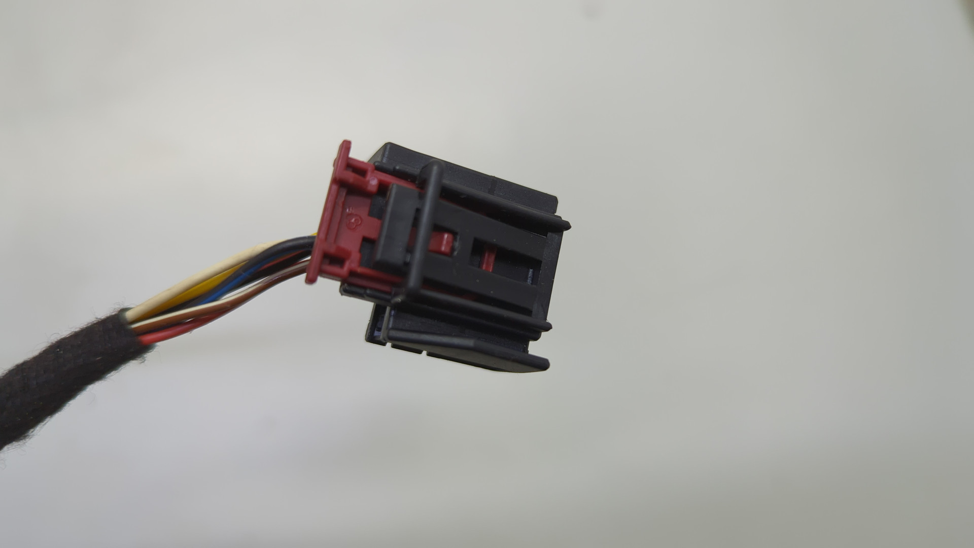 Зеркало левое электрическое