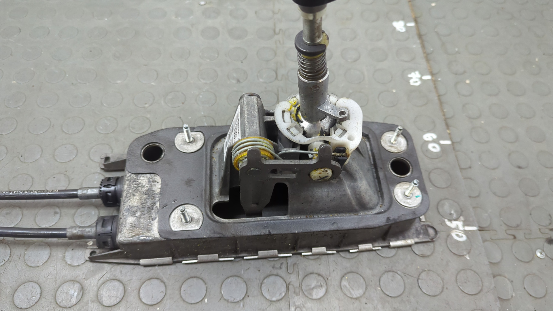 Кулиса МКПП / АКПП